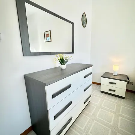 Hostdomus - Ela House Finale Ligure