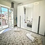Hostdomus - Ela House *