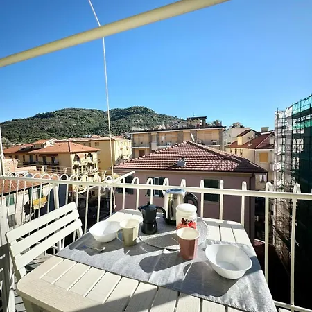 Lägenhet Hostdomus - Ela House Finale Ligure