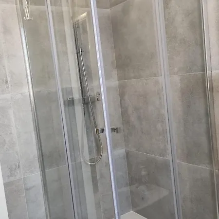 Lägenhet Hostdomus - Ela House Finale Ligure