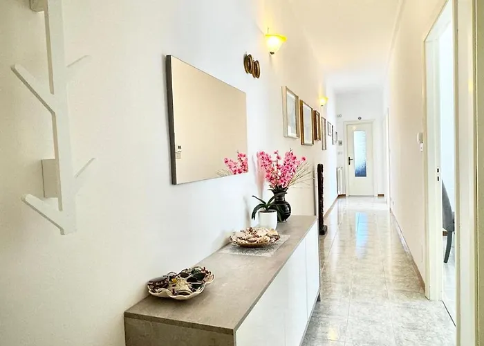 Hostdomus - Ela House Appartement