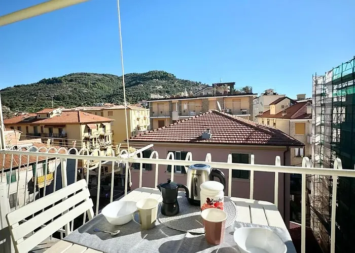 Appartement Hostdomus - Ela House Finale Ligure