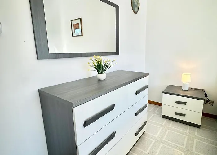 Hostdomus - Ela House Finale Ligure